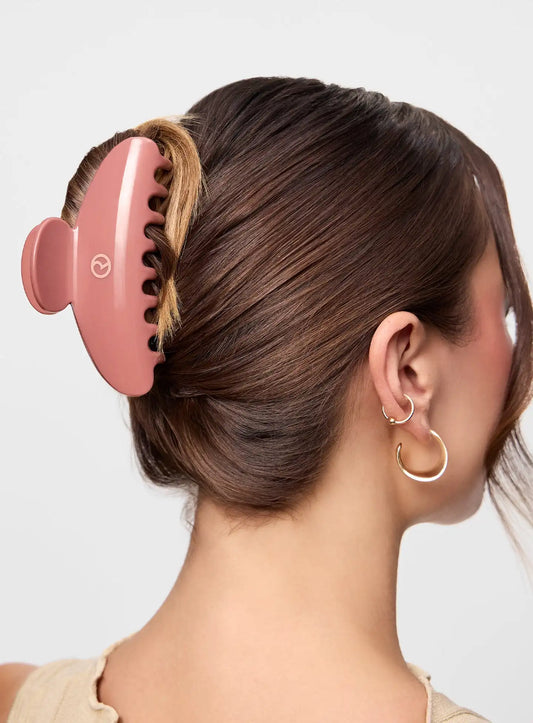 Find Comfort Claw Clip – Awaken Confidence
